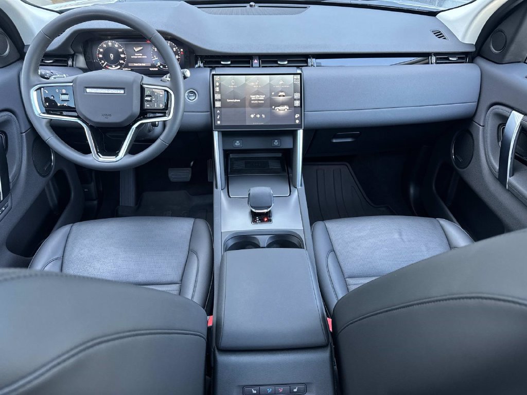 Certified 2025 Land Rover Discovery Sport S AWD/4WD image 18