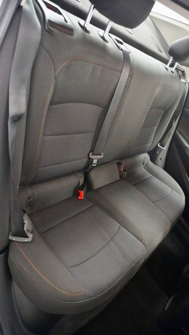 Used 2018 Chevrolet Cruze LS image 8