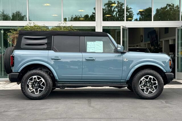 Certified 2023 Ford Bronco Outer Banks AWD/4WD image 3