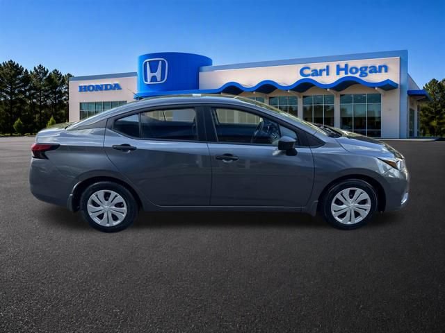 Used 2024 Nissan Versa S w/ Trunk Package FWD image 5
