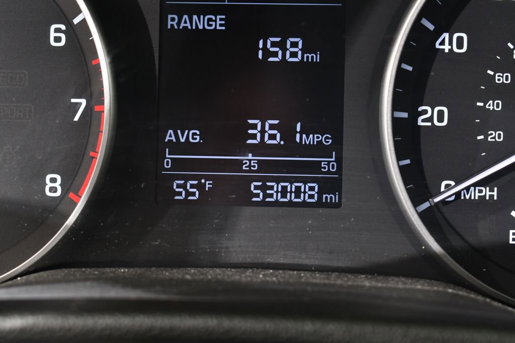 Used 2017 Hyundai Elantra SE image 26