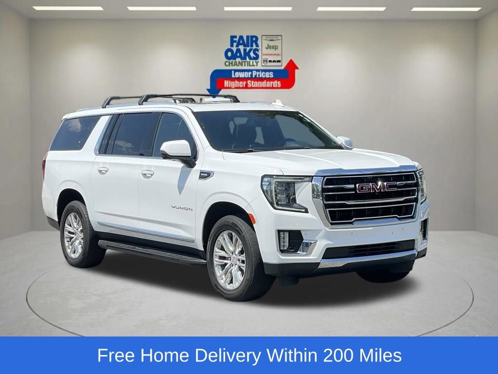 Used 2022 GMC Yukon XL SLT w/ SLT Premium Package AWD/4WD image 1