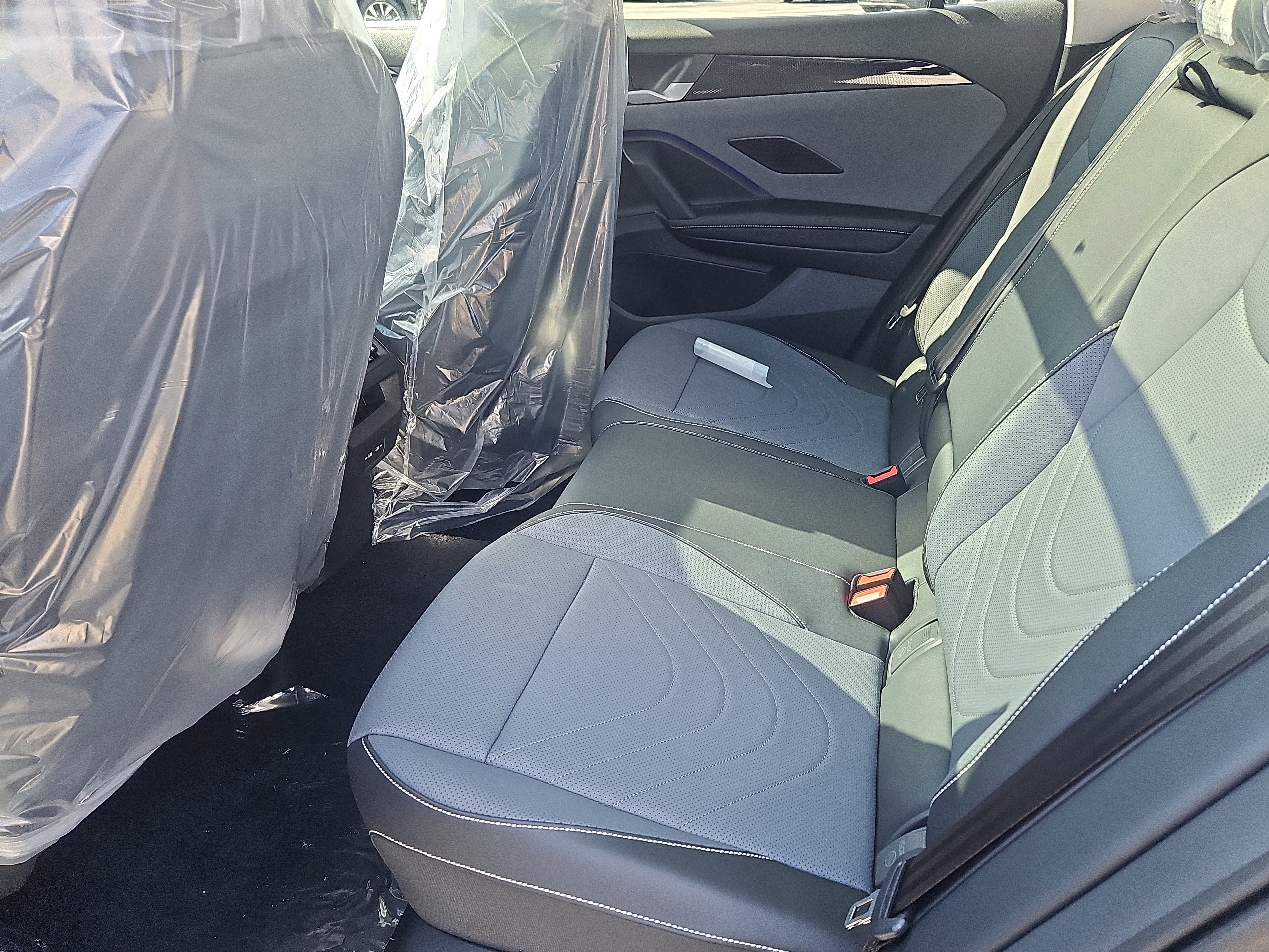 New 2026 Volkswagen Tiguan SE image 16