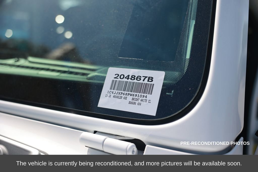 Used 2023 Jeep Wrangler Unlimited Sahara image 18