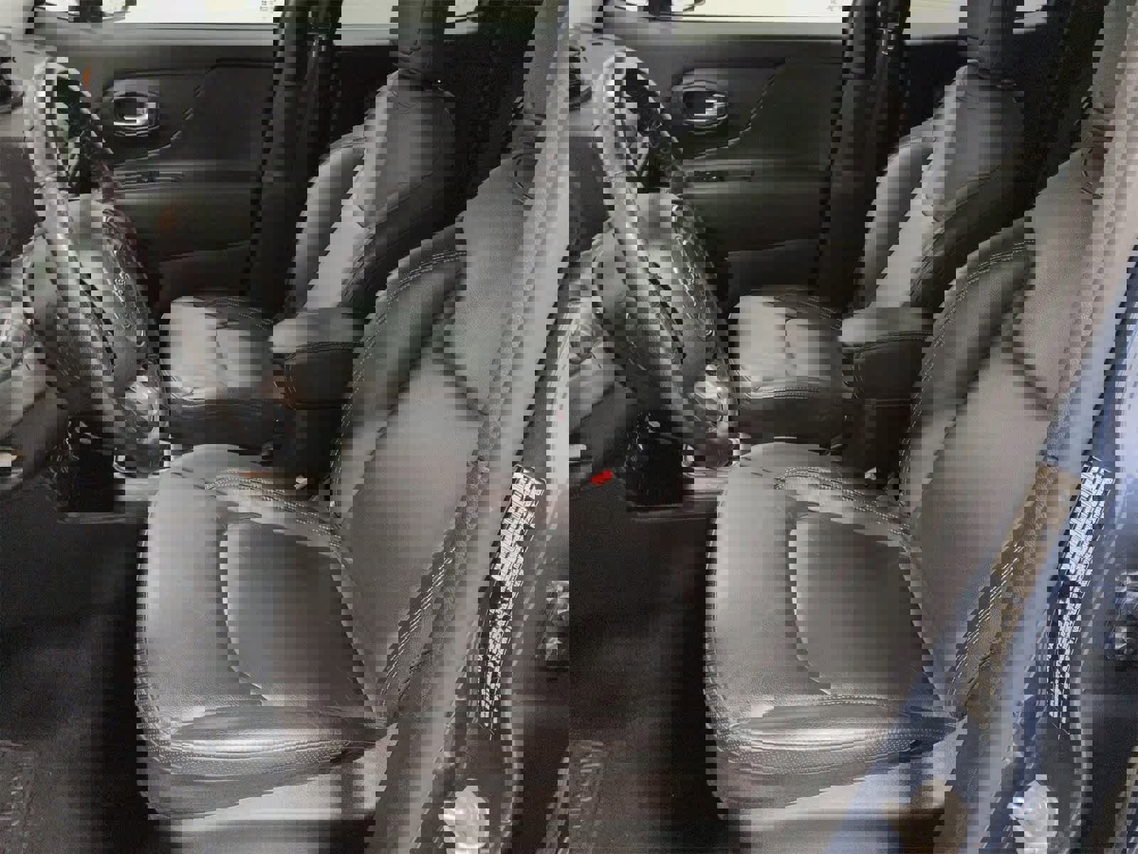 Certified 2021 Jeep Renegade Limited image 17