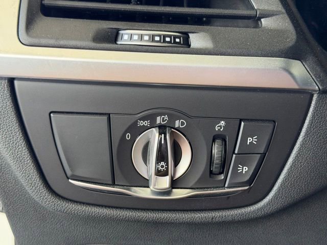 Used 2024 BMW X3 sDrive30i w/ Premium Package RWD image 18