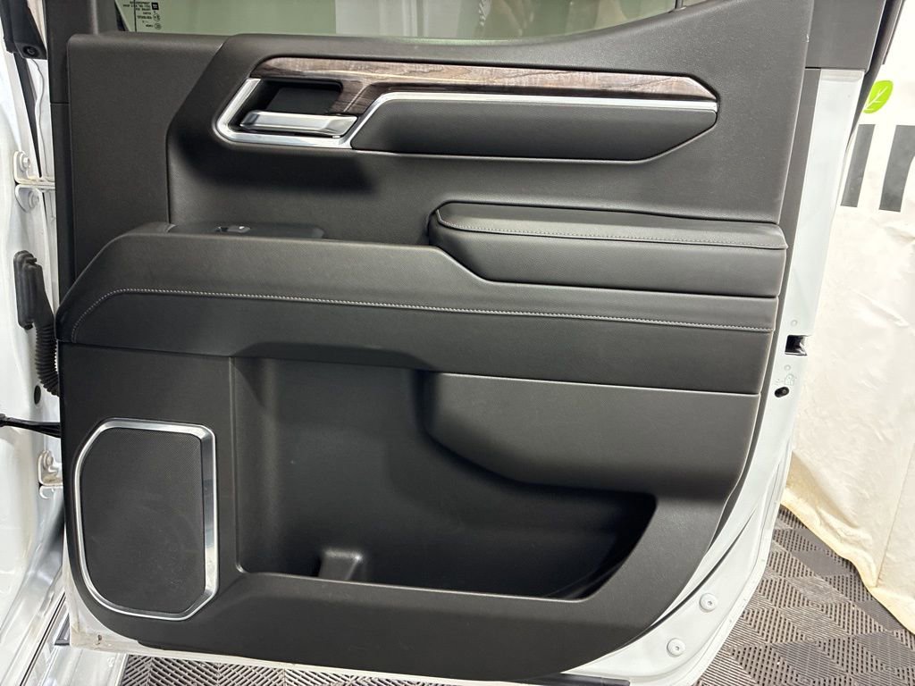 Used 2023 Chevrolet Silverado 1500 LTZ w/ LTZ Convenience Package II image 14