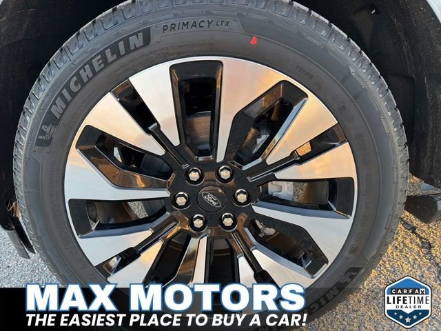New 2025 Ford Expedition Max Platinum w/ Driver's Package image 28