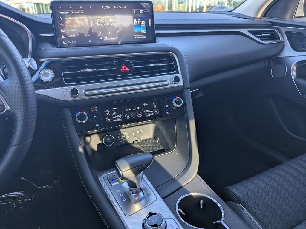 Used 2026 Genesis G70 2.5T Prestige image 24