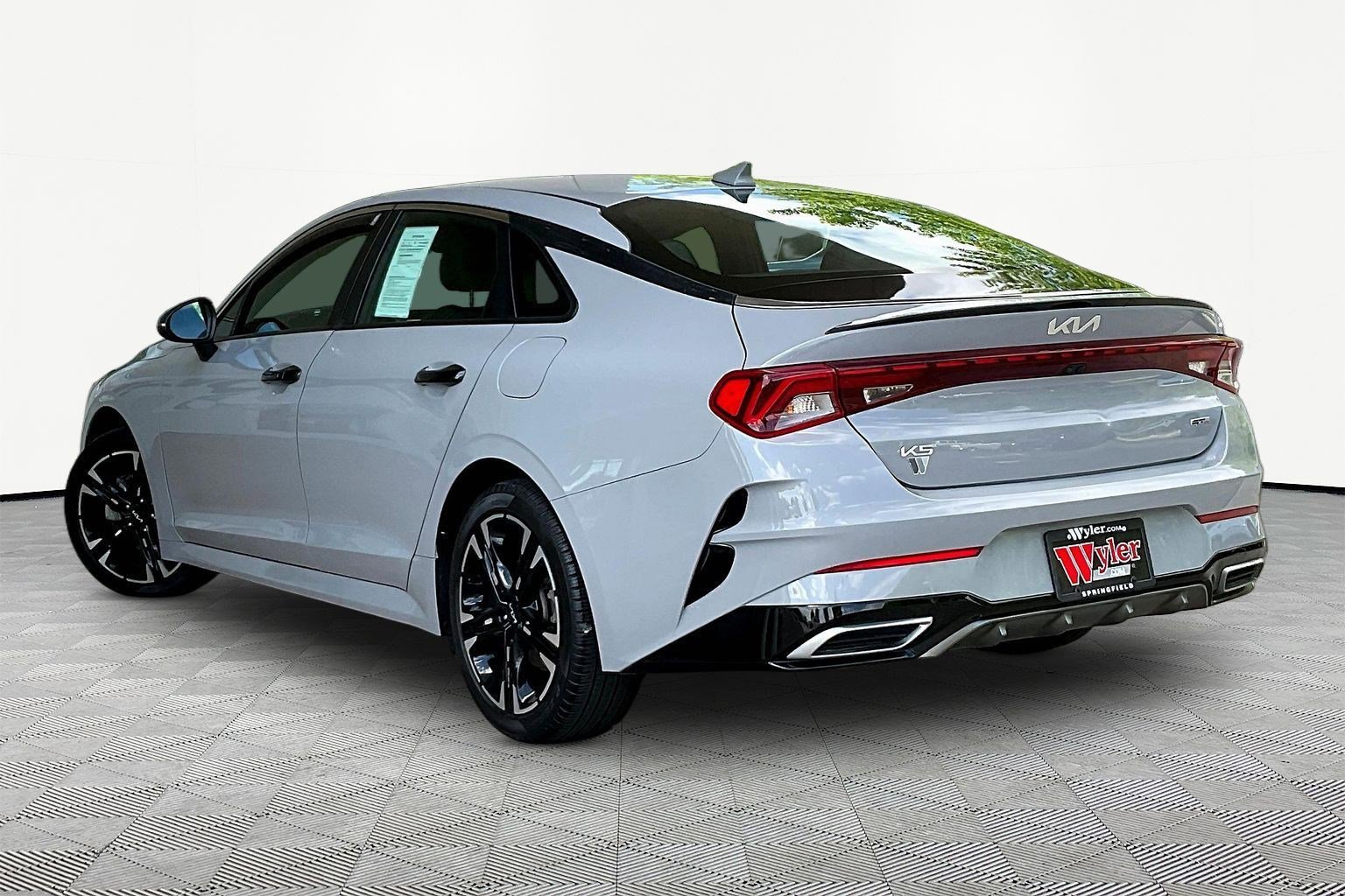 Used 2024 Kia K5 GT-Line w/ GT-Line Premium Package AWD/4WD image 4