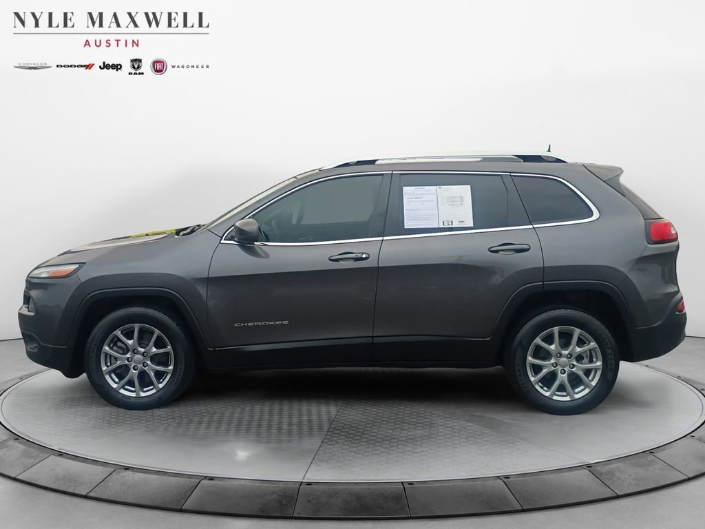 Used 2018 Jeep Cherokee Latitude Plus image 13