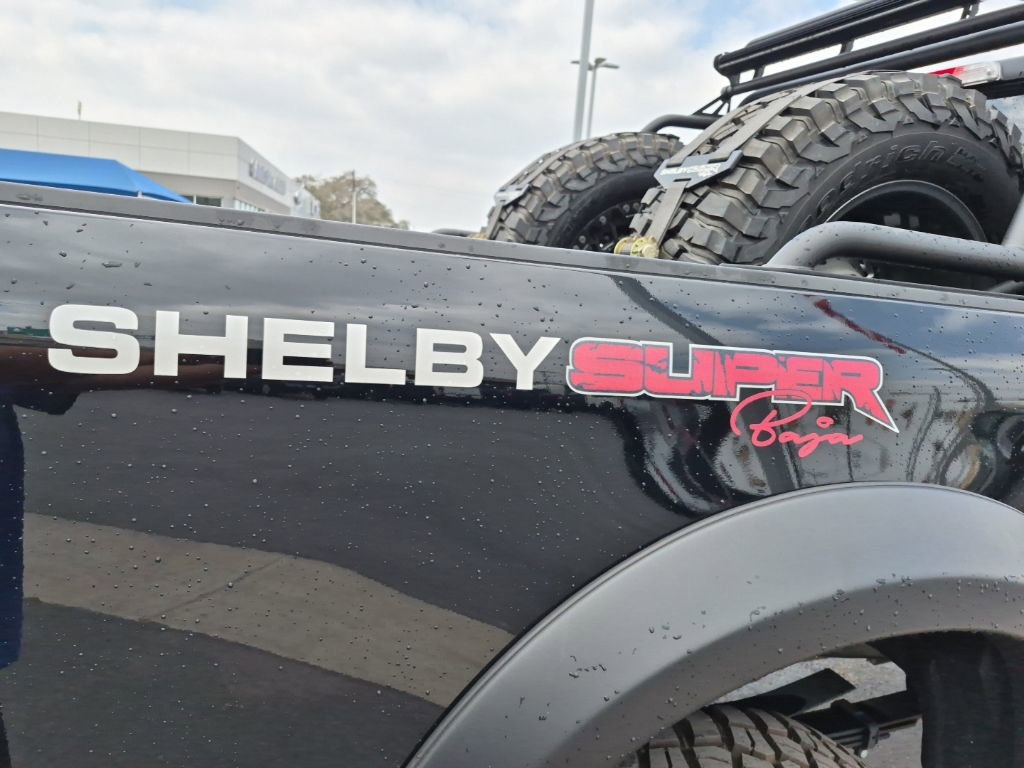 New 2025 Ford F250 Lariat w/ Lariat Ultimate Package image 15