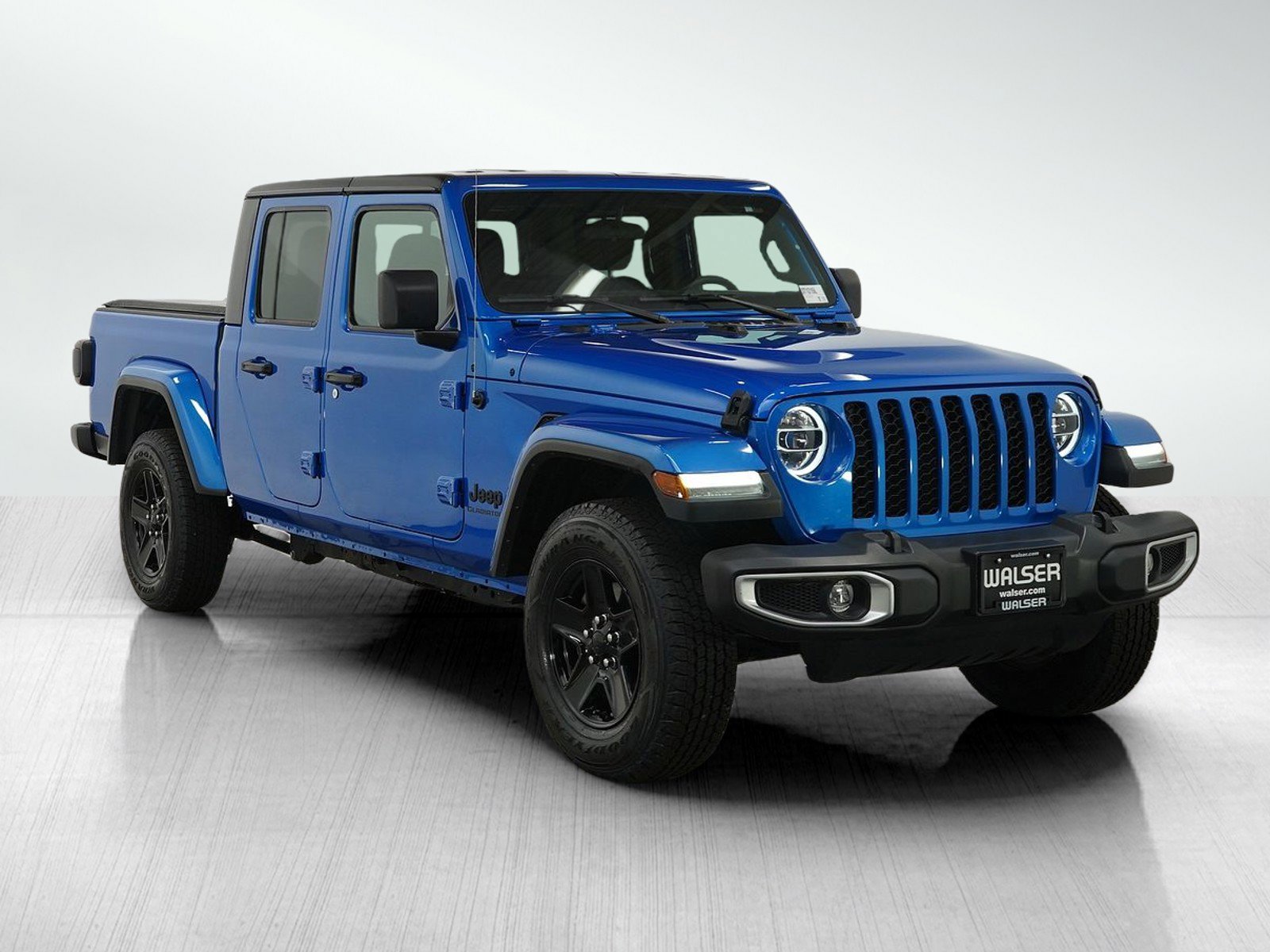Used 2021 Jeep Gladiator Sport image 7