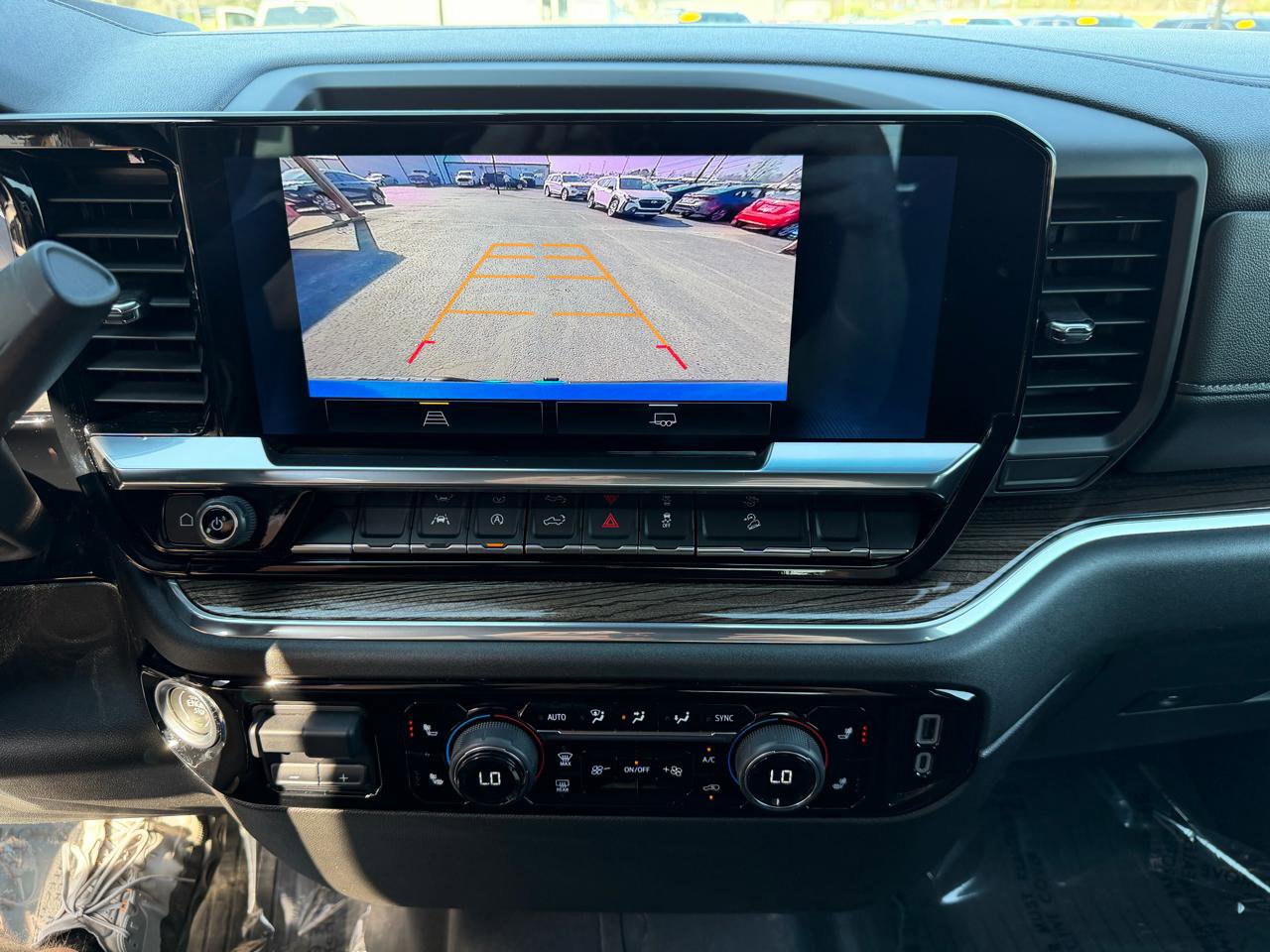 Used 2024 Chevrolet Silverado 1500 RST AWD/4WD image 29