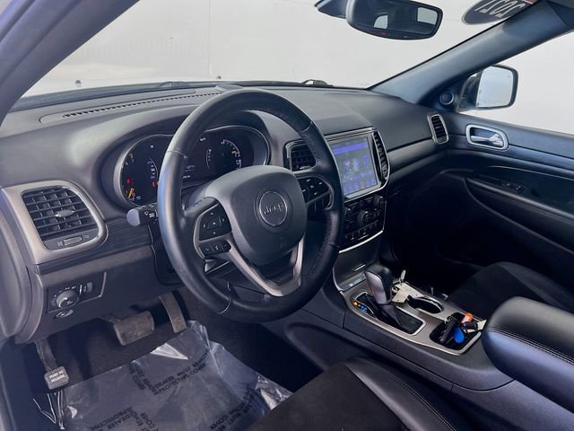 Used 2021 Jeep Grand Cherokee Laredo X image 10