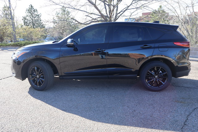 New 2026 Acura RDX SH-AWD image 3