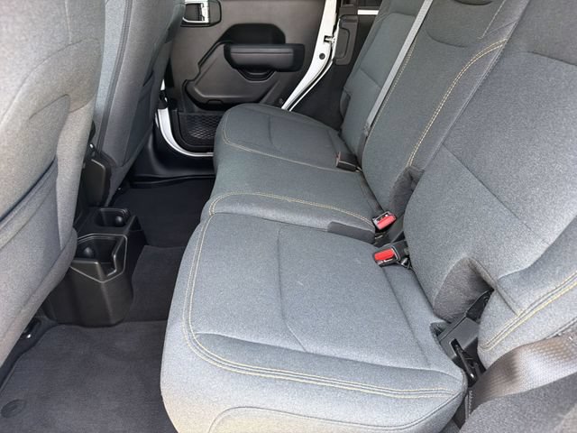 Used 2024 Jeep Wrangler Unlimited Sport AWD/4WD image 19