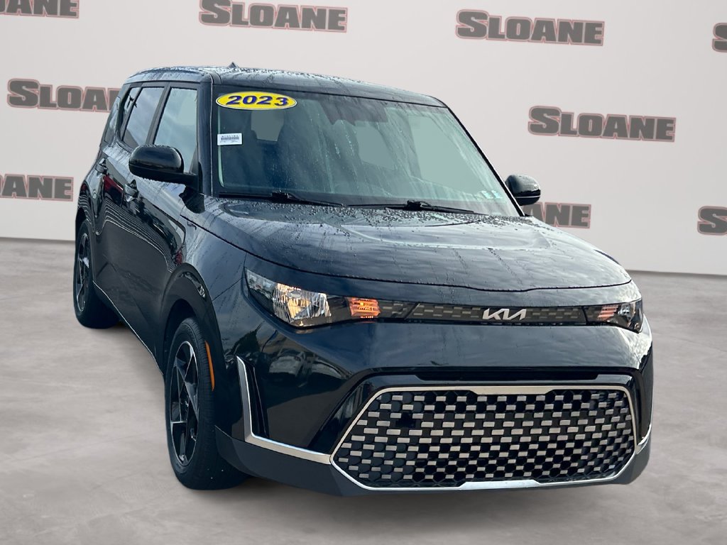 Used 2023 Kia Soul EX FWD image 7