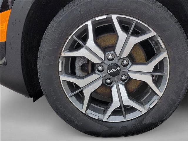 Used 2023 Kia Seltos EX image 7