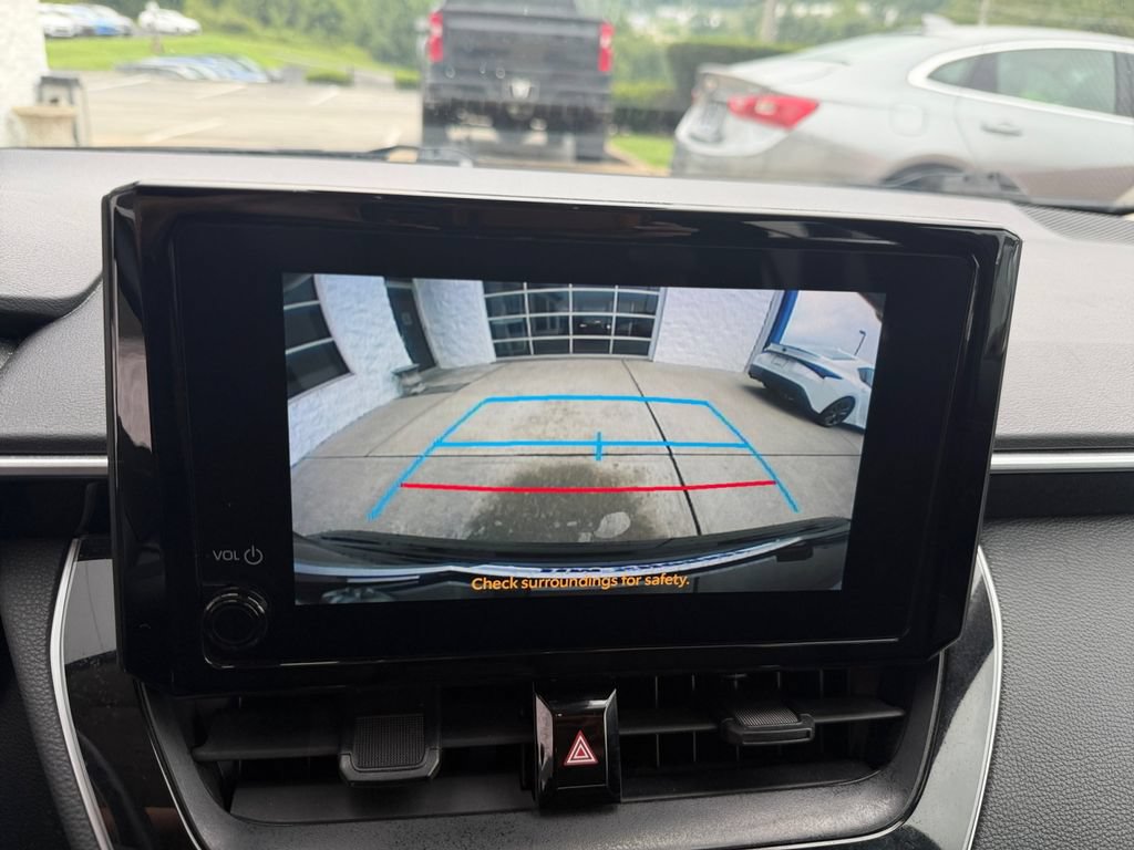 Used 2024 Toyota Corolla LE FWD image 18
