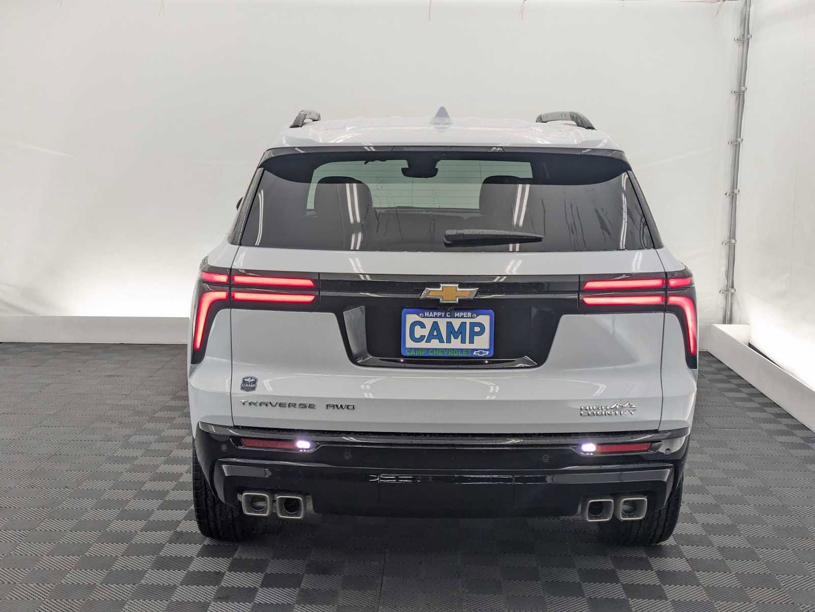 New 2026 Chevrolet Traverse High Country image 5