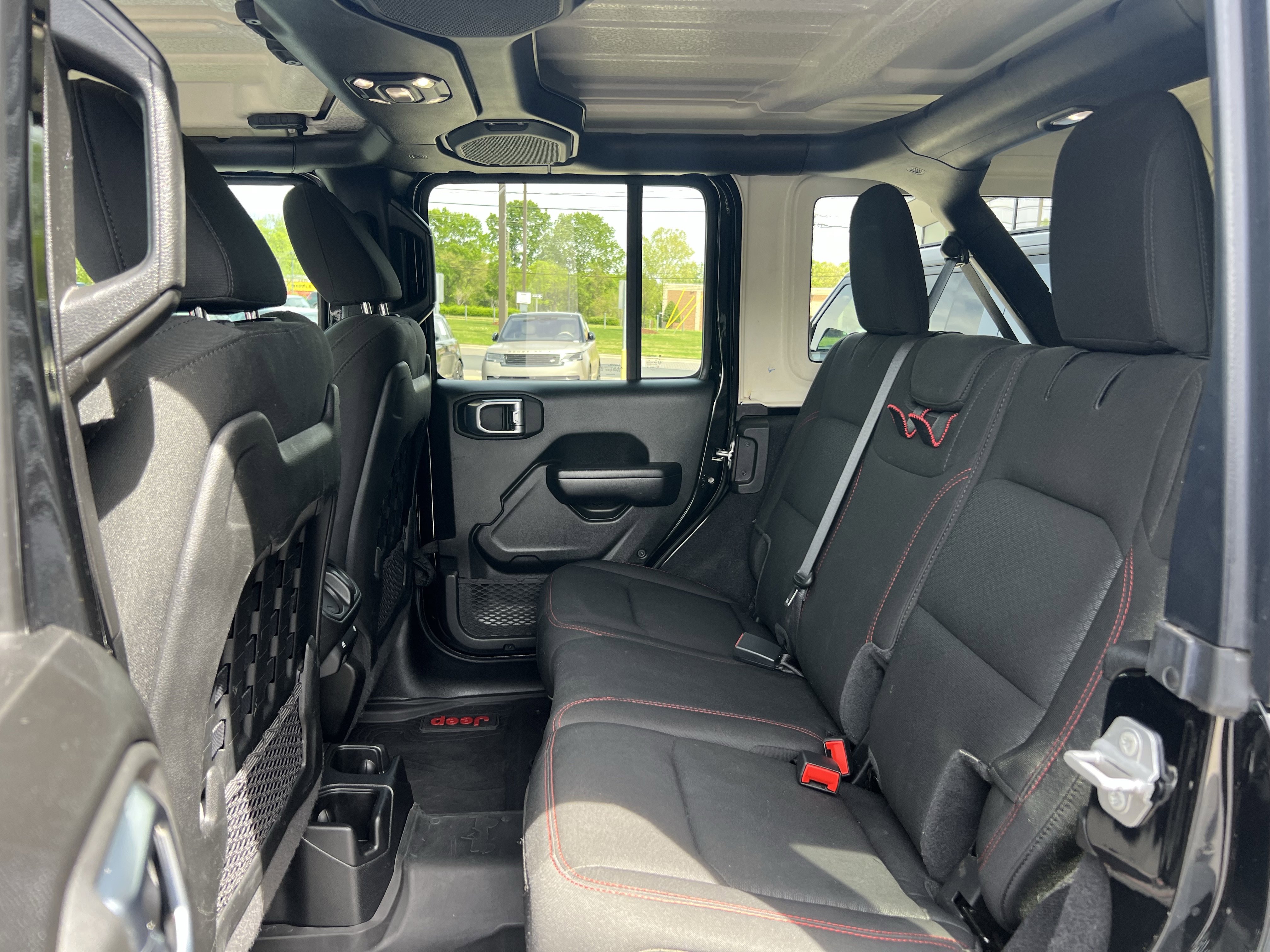 Used 2021 Jeep Wrangler Unlimited Rubicon AWD/4WD image 28