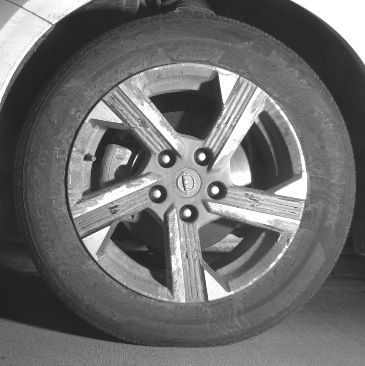Used 2025 Nissan Sentra SV FWD image 12