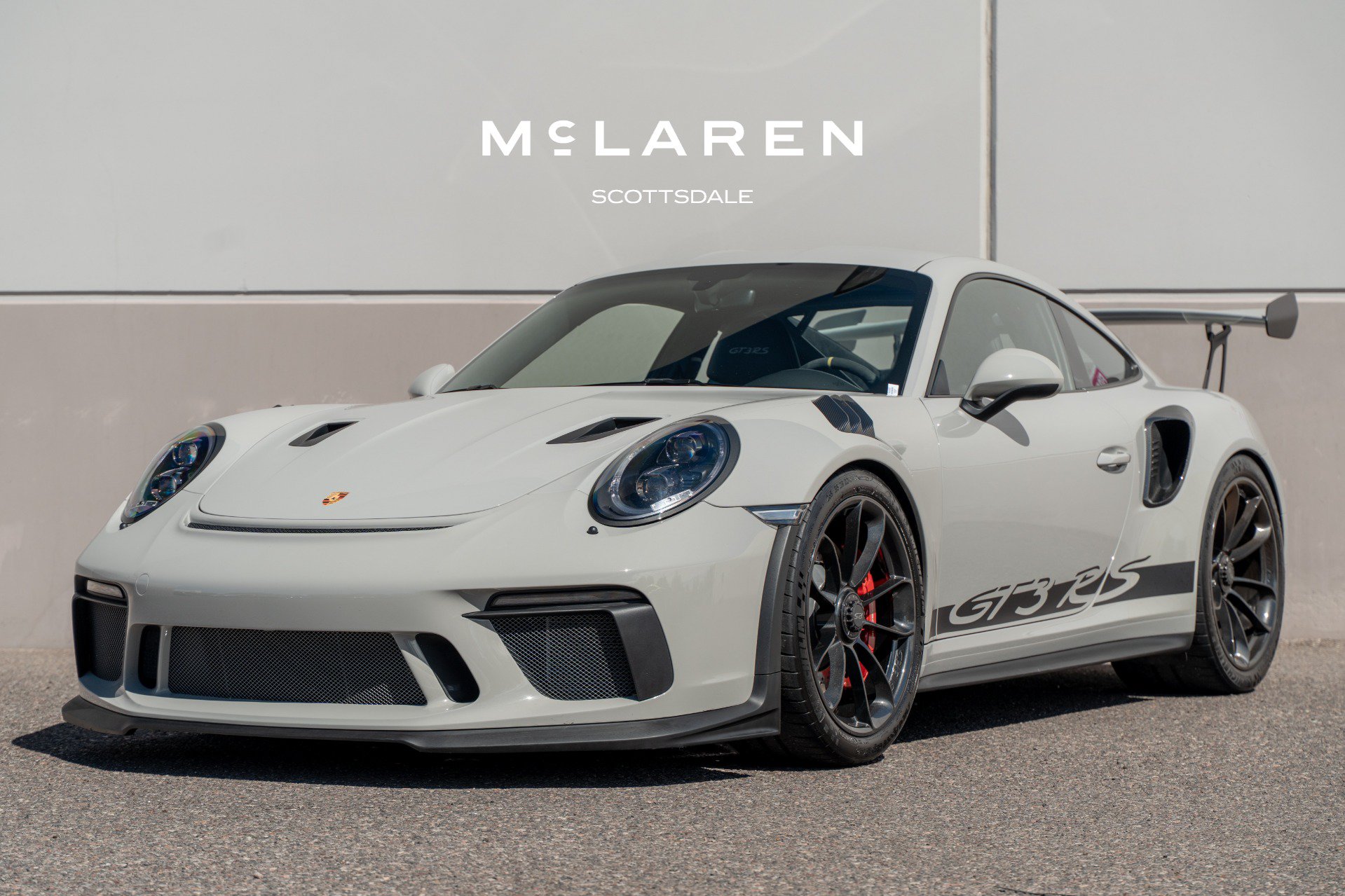 Used 2019 Porsche 911 GT3 RS RWD image 3