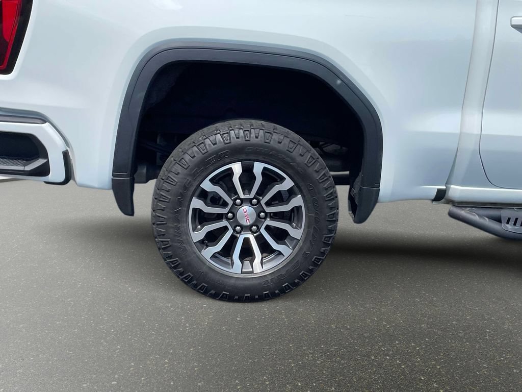 Used 2022 GMC Sierra 1500 AT4 w/ AT4 Premium Package AWD/4WD image 7
