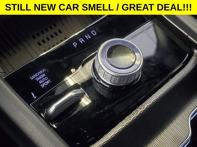 Used 2026 Jeep Grand Cherokee Limited AWD/4WD image 23