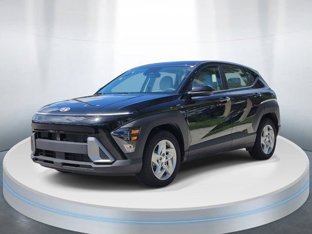Used 2026 Hyundai Kona SE FWD image 2