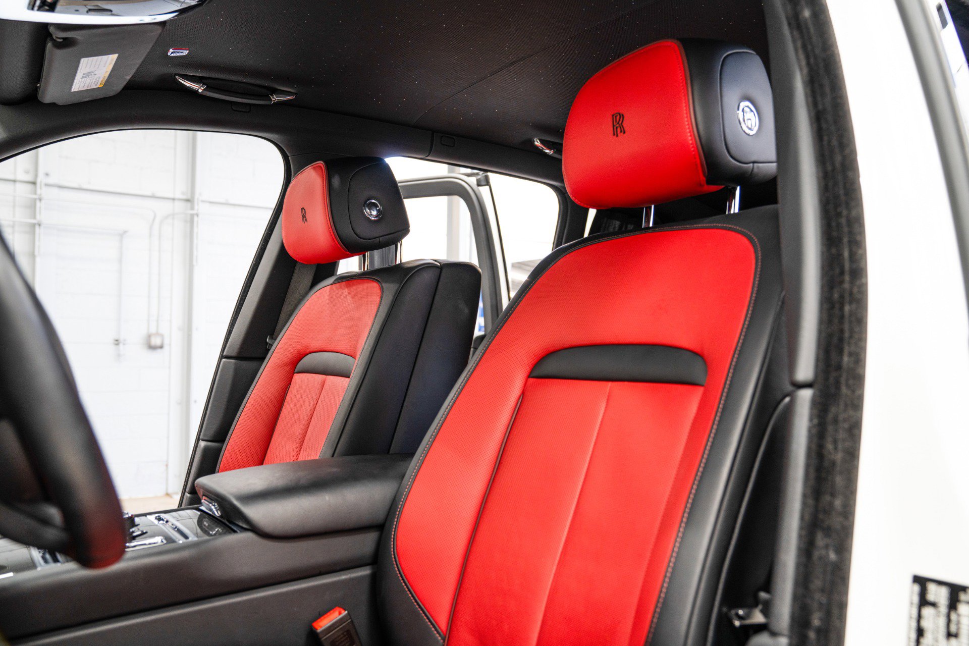 Used 2023 Rolls-Royce Cullinan Black Badge w/ Dark Exterior Package image 20