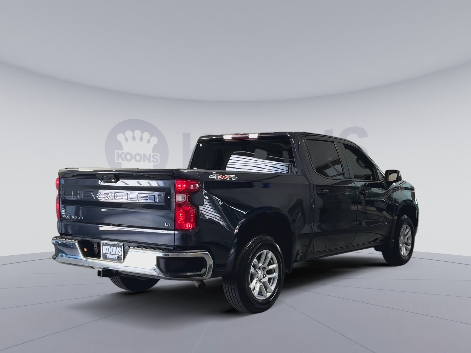 Used 2022 Chevrolet Silverado 1500 LT AWD/4WD image 11