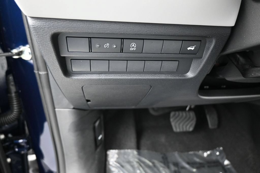 New 2026 Mitsubishi Outlander SE FWD image 13