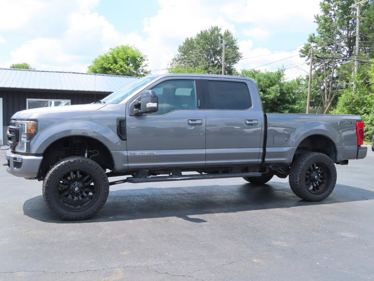 Used 2021 Ford F250 Lariat AWD/4WD image 2