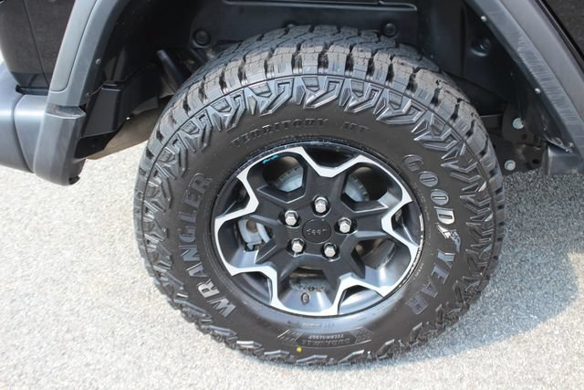 Used 2023 Jeep Wrangler Unlimited Rubicon 4xe AWD/4WD image 36
