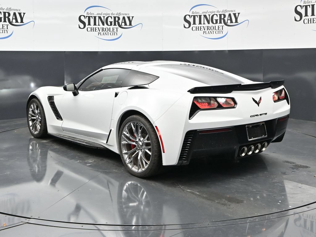 Used 2018 Chevrolet Corvette Z06 RWD image 5