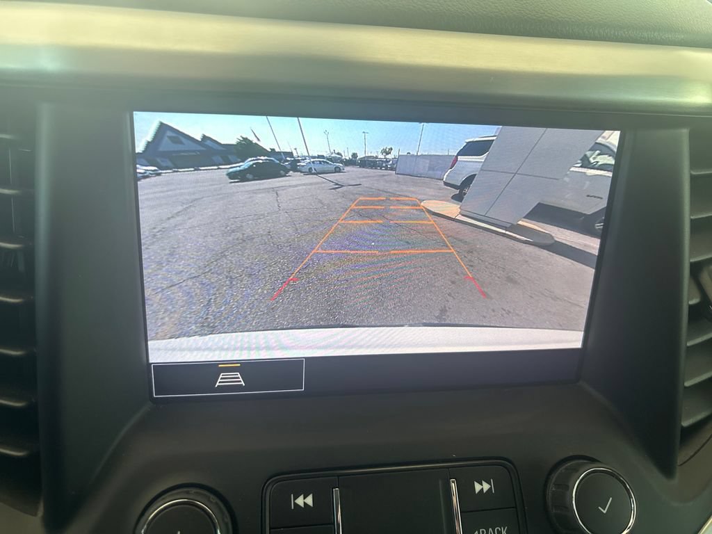 Used 2021 GMC Acadia SLE w/ Driver Convenience Package FWD image 26