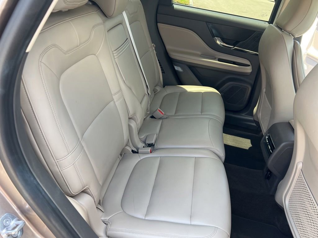 Used 2021 Lincoln Corsair FWD w/ Convenience Package image 39