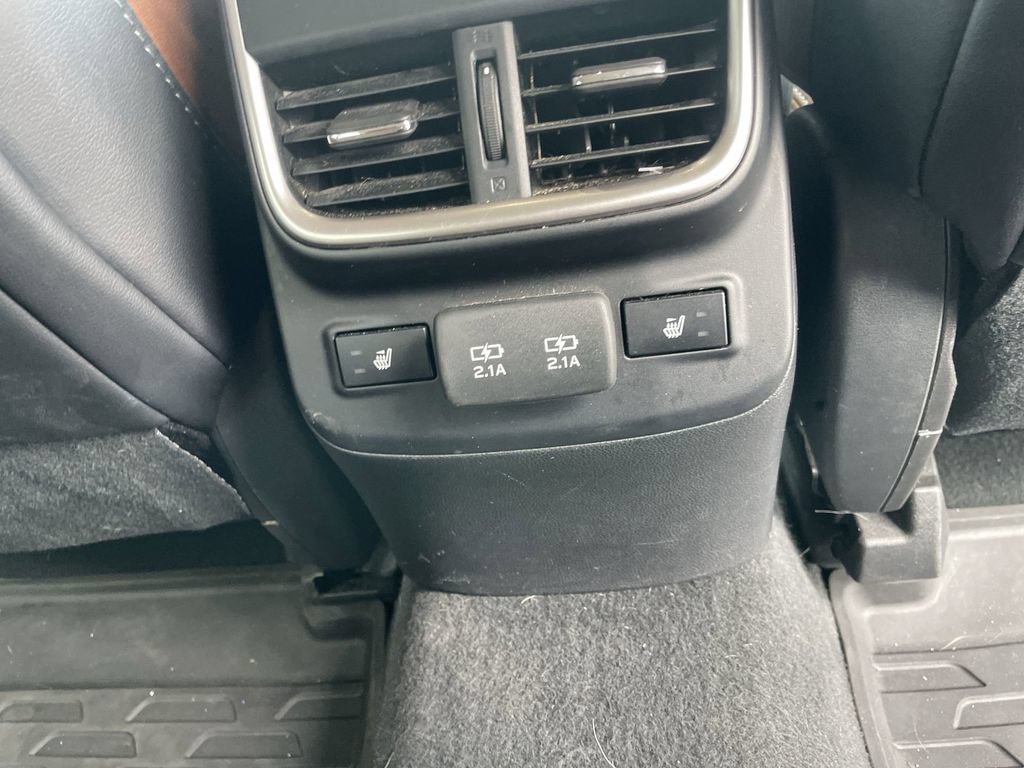 Used 2020 Subaru Outback Touring AWD/4WD image 26