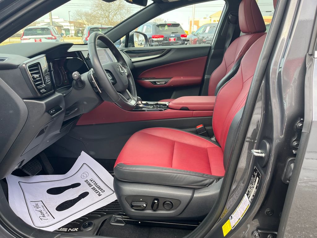 Used 2025 Lexus NX 350 AWD image 10