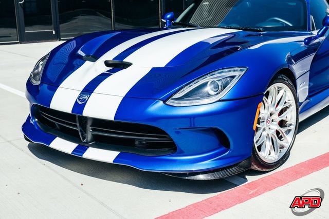 Used 2013 SRT Viper GTS w/ GTS Laguna Interior Pkg RWD image 25