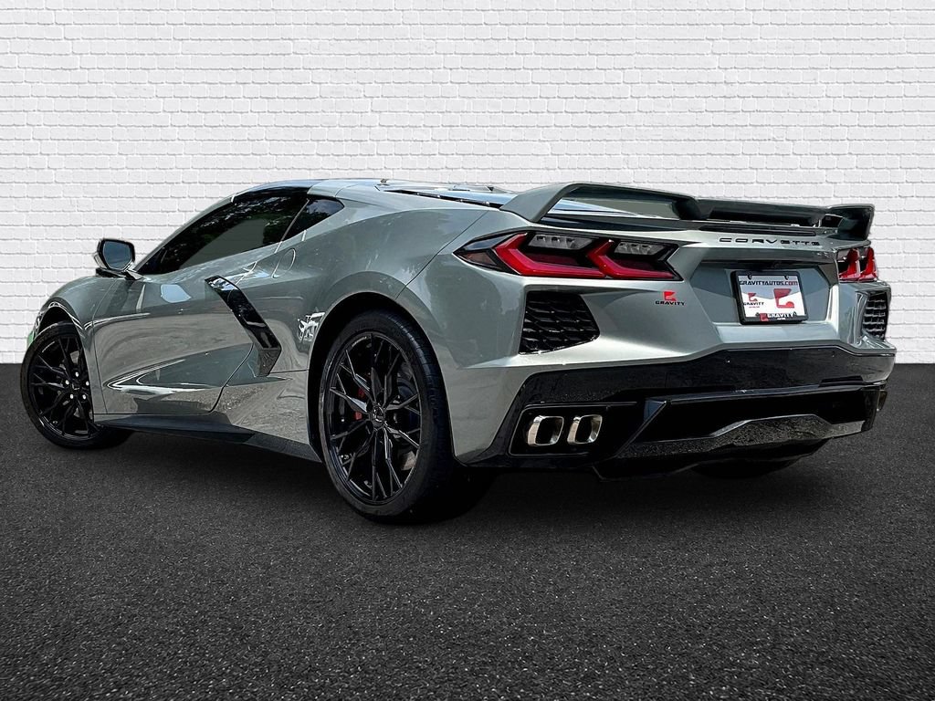 Used 2024 Chevrolet Corvette Stingray Premium Cpe w/ Z51 Performance Package RWD image 4