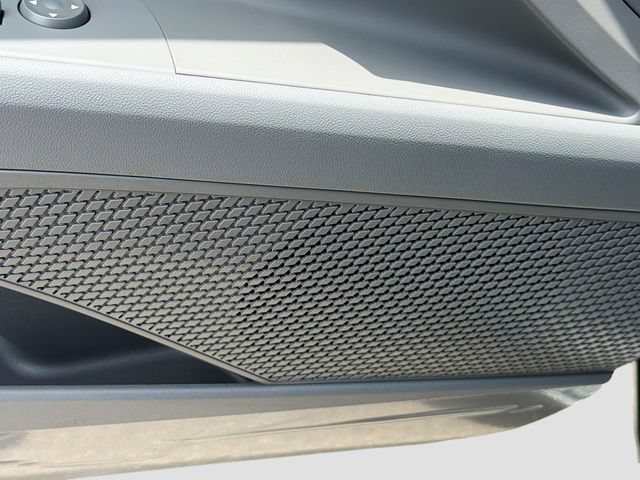 New 2026 Hyundai Elantra SE FWD image 18