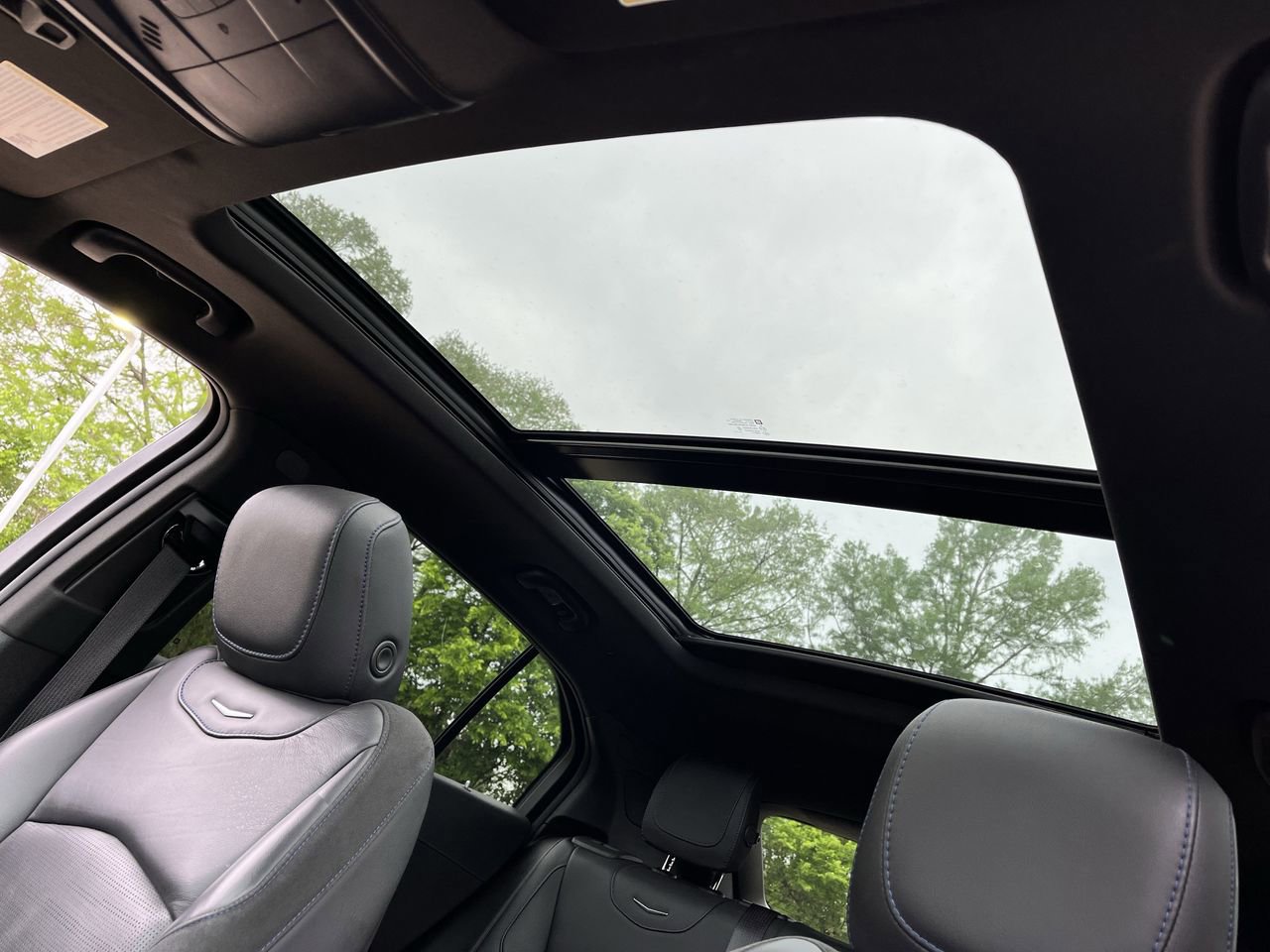 Used 2025 Cadillac XT4 Sport FWD image 25