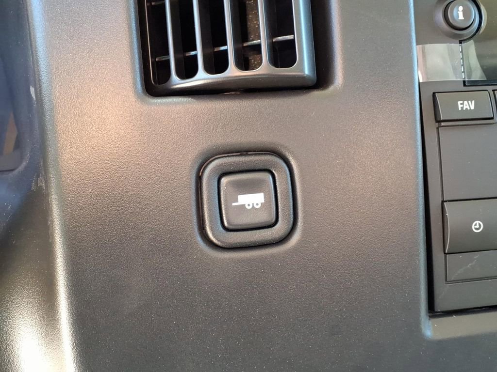 New 2026 Chevrolet Express 2500 Extended w/ Driver Convenience Package RWD image 26