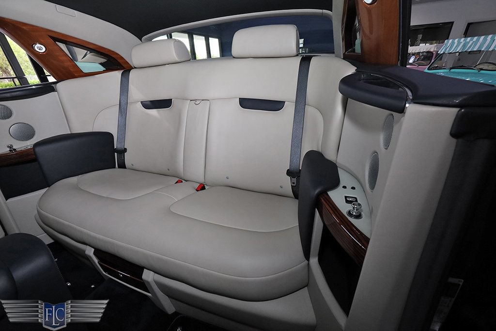 Used 2009 Rolls-Royce Phantom Coupe RWD image 17