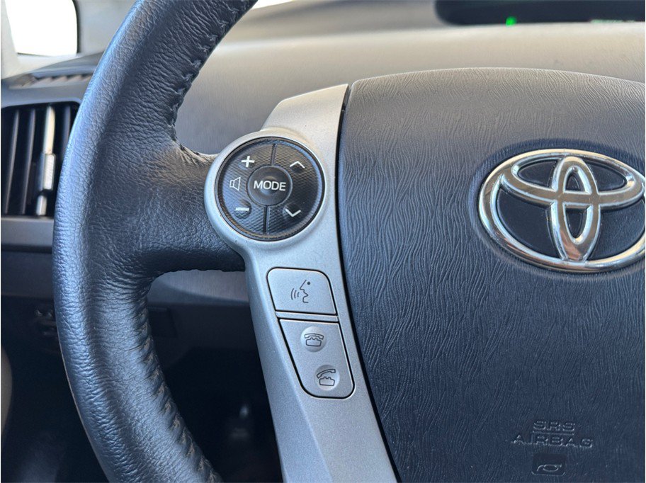 Used 2015 Toyota Prius Four FWD image 13