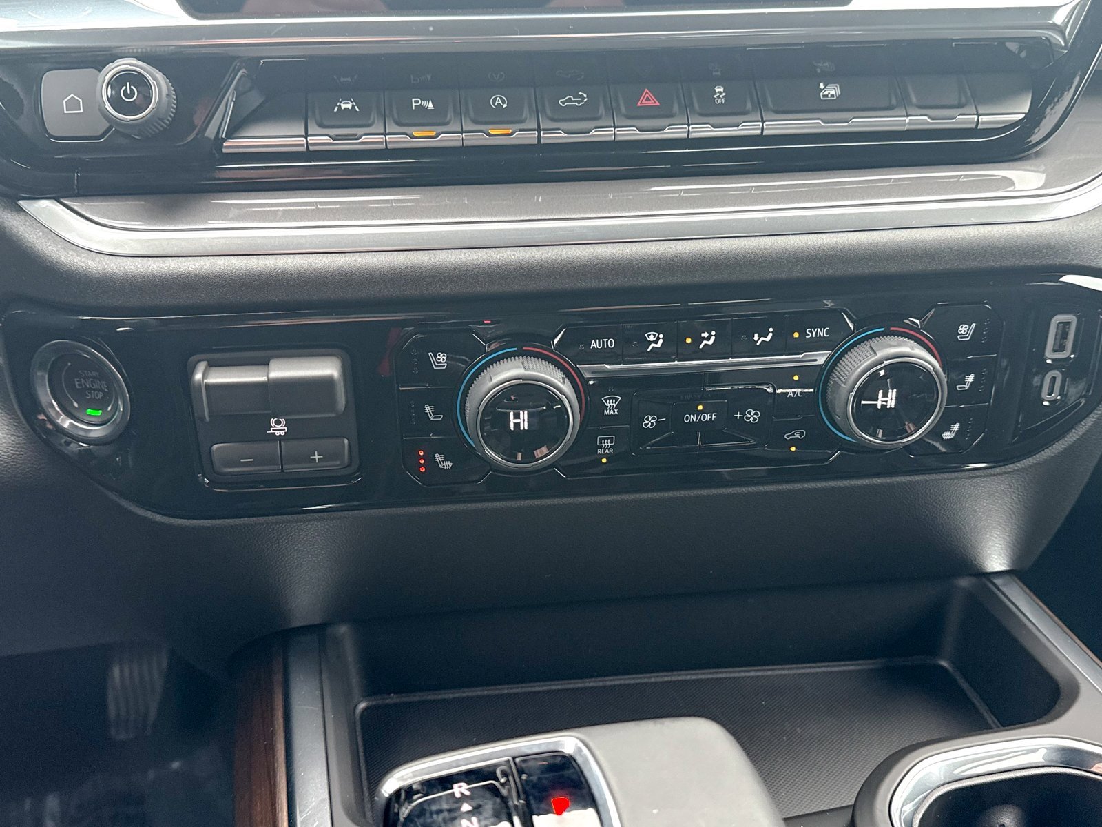 Certified 2026 Chevrolet Silverado 1500 High Country w/ High Country Premium Package image 30