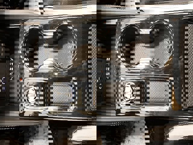 Certified 2025 Buick Envision Sport Touring image 27